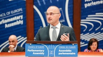Hırvatistan Dışişleri Bakanı Radman, Hırvatistan H&uuml;k&uuml;meti Başkanı Andrej Plenkovic adına,