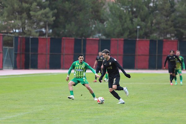 Nesine 2. Lig Beyaz Grup&rsquo;un 17. haftasında Şanlıurfaspor, deplasmanda GMG