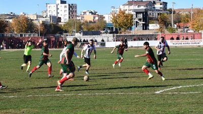 B&ouml;lgesel Amat&ouml;r Lig 2. Grup&rsquo;ta yer alan Siverek Belediyespor, Siverek