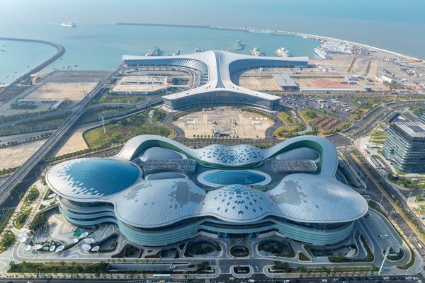 CGTN Muhabiri Chen Tingyao, &Ccedil;in&rsquo;in Hainan Serbest Ticaret Limanı'nın, bug&uuml;n