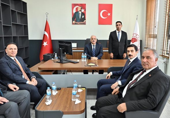 Diyarbakır Validi Zorluoğlu, Ergani il&ccedil;esini ziyaret ederek Kaymakam Nurbaki Yal&ccedil;ın&rsquo;dan