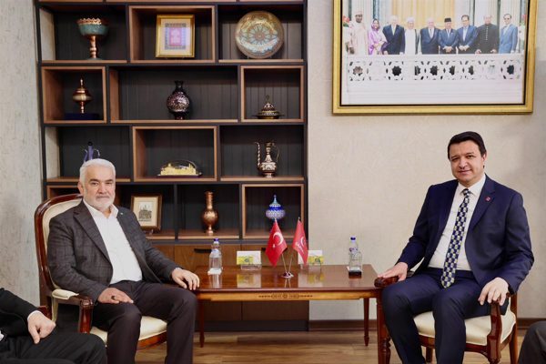 Ger&ccedil;ekleşen ziyarette T&uuml;rkiye&rsquo;nin g&uuml;ncel siyasi gelişmeleri, k&uuml;resel ve b&ouml;lgesel meseleler