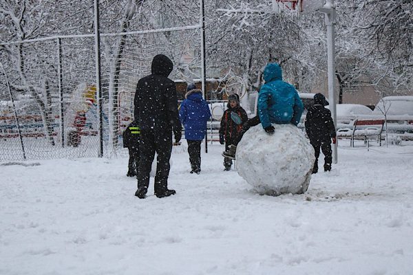 Artvin Valiliği tarafından yapılan a&ccedil;ıklamada, Meteoroloji İl M&uuml;d&uuml;rl&uuml;ğ&uuml;nden alınan son