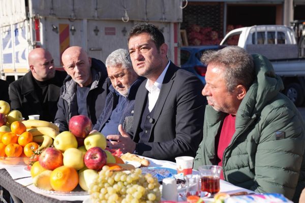 Giresun Belediye Başkanı Fuat K&ouml;se, belediyeye ait Yaş Sebze ve
