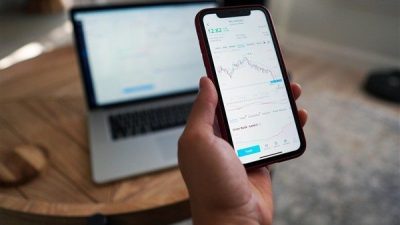 D&uuml;nyanın en b&uuml;y&uuml;k kripto para birimi, son işlemde y&uuml;zde 1,5