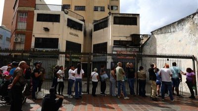 &Ccedil;inli s&ouml;zc&uuml;, ABD&rsquo;nin Nicol&aacute;s Maduro ve eşinin kişisel g&uuml;venliğini sağlamaya