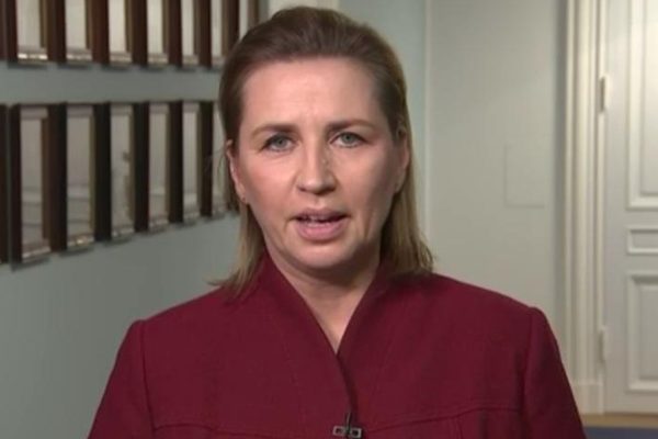 Mette Frederiksen yaptığı a&ccedil;ıklamada "ABD'nin Gr&ouml;nland'ı ele ge&ccedil;irmesi gerektiğinden bahsetmenin