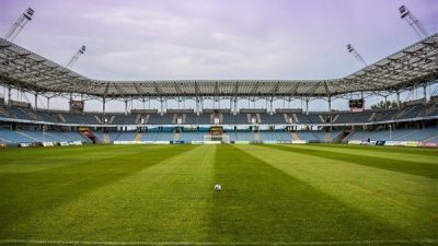 Fenerbah&ccedil;e ile Samsunspor, Turkcell S&uuml;per Kupa yarı final m&uuml;cadelesinde karşı