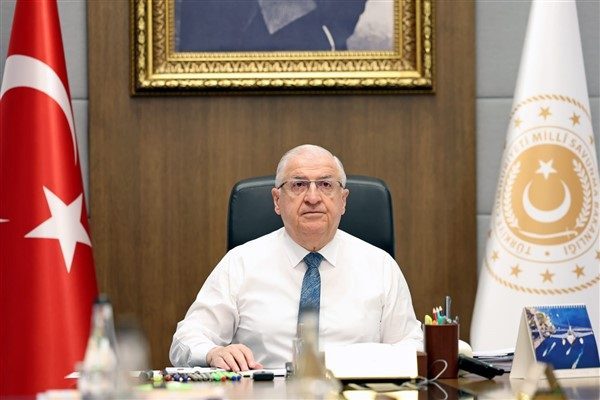 Milli Savunma Bakanlığı&rsquo;nın a&ccedil;ıklamasına g&ouml;re Milli Savunma Bakanı Yaşar G&uuml;ler