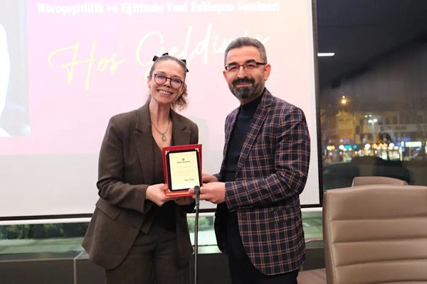 İneg&ouml;l Belediyesi Ar-Ge M&uuml;d&uuml;rl&uuml;ğ&uuml; koordinasyonunda ger&ccedil;ekleştirilen &ldquo;NRM &Ccedil;er&ccedil;evesinde Zihinsel İşleyiş,