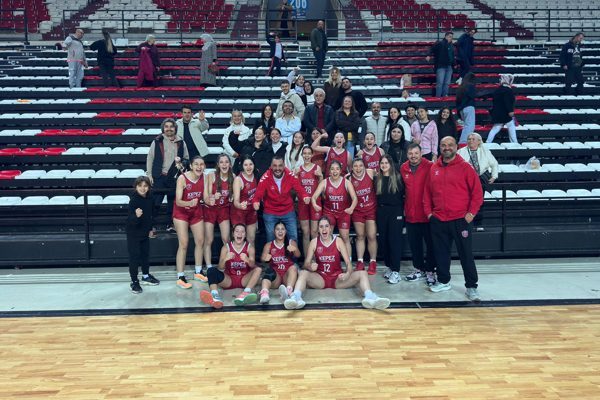 Kepez Belediyesi U18 kız basketbol takımı, Antalya B&uuml;y&uuml;kşehir Belediyesi&rsquo;ni 61-34