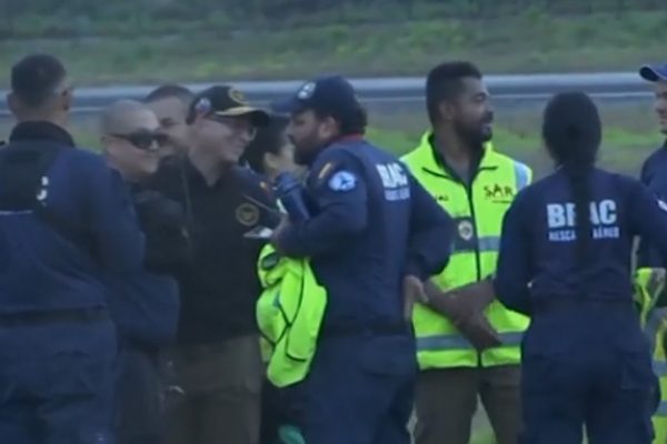 BBC'nin haberine g&ouml;re, &uuml;lkenin havacılık otoritesi başlangı&ccedil;ta u&ccedil;ağın inişinden on