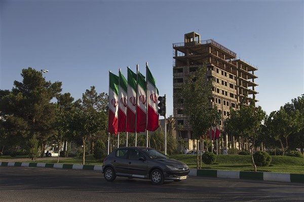 İran Y&uuml;ksek Ulusal G&uuml;venlik Konseyi Sekreteri Ali Larijani, yapay bir