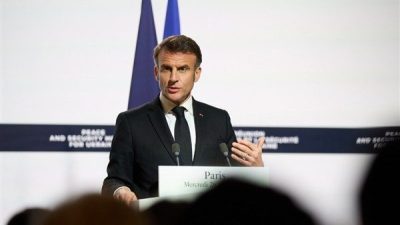 Fransa Cumhurbaşkanı Macron, Fransa&rsquo;nın egemen, birlik i&ccedil;inde, istikrarlı, barış i&ccedil;inde