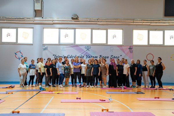 Milas Belediyesi Gen&ccedil;lik ve Spor Hizmetleri b&uuml;nyesinde y&uuml;r&uuml;t&uuml;len "Yaşam Boyu