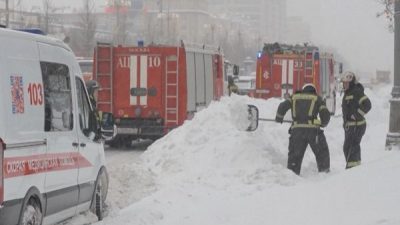 CCTV'nin haberine g&ouml;re, Rusya&rsquo;nın başkenti Moscova&rsquo;da etkili olan kar fırtınası,
