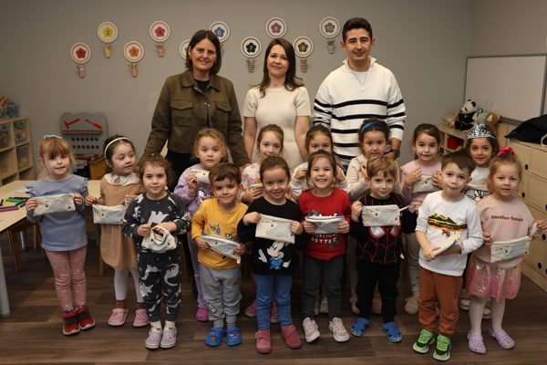 Nil&uuml;fer Belediyesi, Enerji Verimliliği Haftası dolayısıyla &ccedil;eşitli etkinlikler d&uuml;zenliyor. &Ccedil;evre