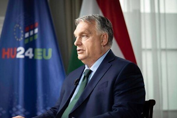 Macaristan Dışişleri Bakanı Viktor Orban, &ldquo;Yahudi toplulukları Budapeşte&rsquo;de Avrupa&rsquo;nın başka