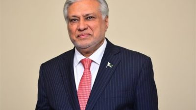 Pakistan Başbakan Yardımcısı ve Dışişleri Bakanı Senat&ouml;r Mohammad Ishaq Dar,