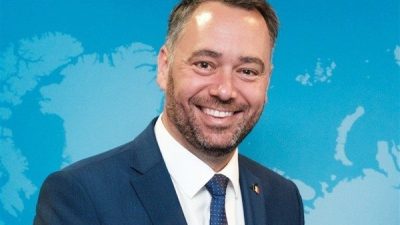 Bel&ccedil;ika Başbakan Yardımcısı ve Dışişleri Bakanı Prevot, d&uuml;nyanın kritik bir