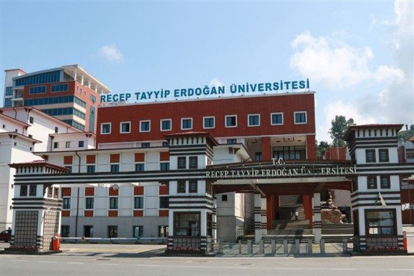 Recep Tayyip Erdoğan &Uuml;niversitesi (RTE&Uuml;), d&uuml;nyanın &ouml;nde gelen y&uuml;ksek&ouml;ğretim derecelendirme
