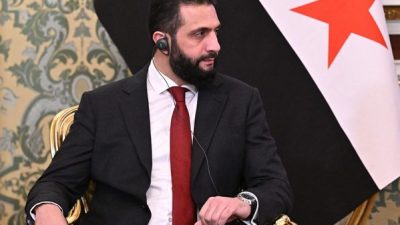 Suriye Cumhurbaşkanı Şara, cumhurbaşkanlığı g&ouml;revini &uuml;stlenmesinin &uuml;zerinden bir yıl ge&ccedil;tiğini
