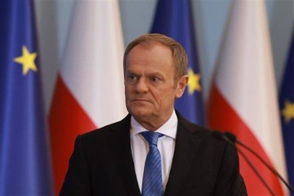 Polonya Başbakanı Donald Tusk, Crans-Montana yangınında hayatını kaybedenlerin ailelerine ve