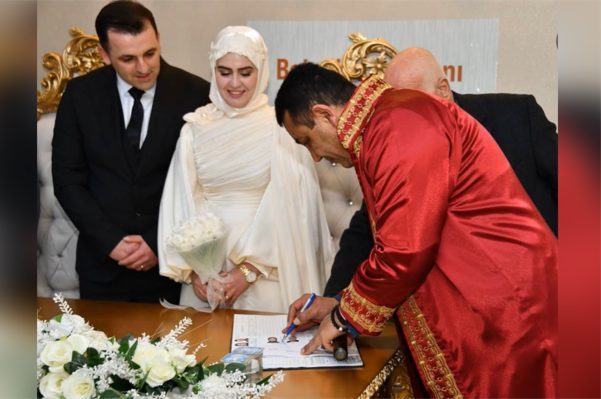 Hibya Haber Ajansı Anadolu B&ouml;lge Sorumlusu Şenol Şen&rsquo;in kızı, G&uuml;m&uuml;şhane
