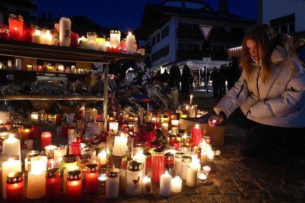&Ccedil;in Cumhurbaşkanı Xi Jinping, mesajında İsvi&ccedil;re&rsquo;nin Valais kantonuna bağlı Crans-Montana
