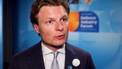 Hollanda Savunma Bakanı Brekelmans, askeri alanda yapay zekanın, karar alma
