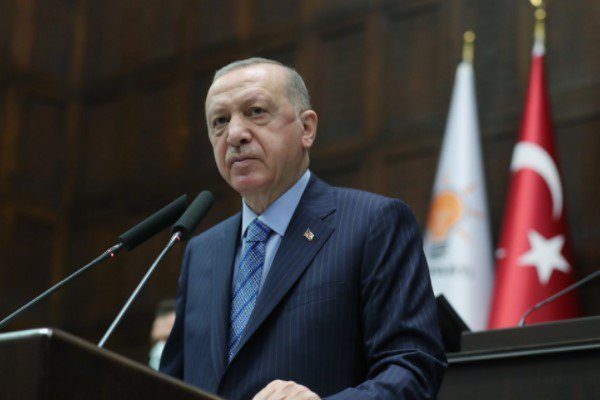Cumhurbaşkanı Erdoğan&rsquo;ın konuşmasından bazı satır başları ş&ouml;yle: &ldquo;Milletten aldığı yetkiyle