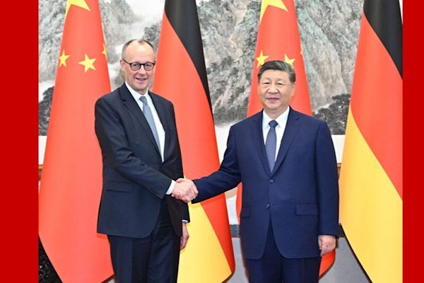 &Ccedil;in Cumhurbaşkanı Xi Jinping, Beijing&rsquo;deki Diaoyutai Devlet Konukevi&rsquo;nde &Ccedil;in&rsquo;e resm&icirc;