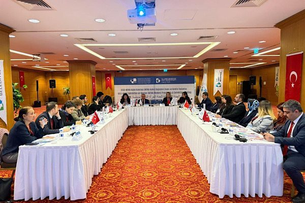 İzmit ev sahipliğinde ger&ccedil;ekleştirilen UCLG-MEWA Kadın Komitesi Başkanlık Divanı Toplantısı&rsquo;na