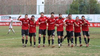 TFF 3. Lig 2. Grup&rsquo;ta şampiyonluk m&uuml;cadelesi veren Karak&ouml;pr&uuml; Belediyespor,