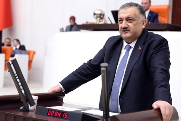 DEVA Partisi Genel Başkan Yardımcısı ve İstanbul Milletvekili Hasan Karal,