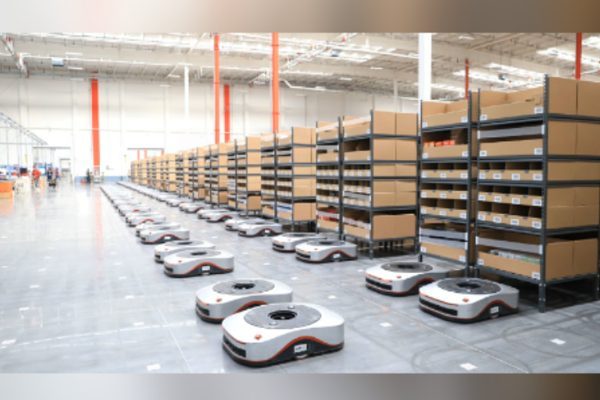 &Ccedil;in&rsquo;in lojistik sekt&ouml;r&uuml;n&uuml;n gelirleri, 2025 yılında yıllık bazda y&uuml;zde 4,1