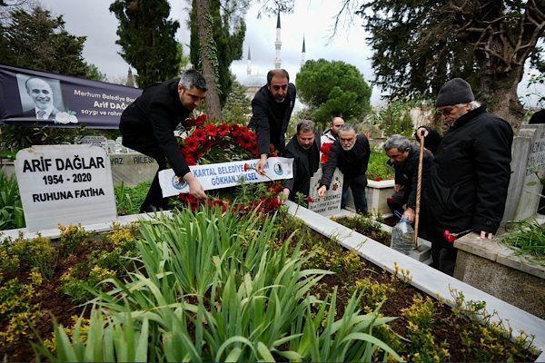 Kartal&rsquo;da 2004&ndash;2009 yılları arasında belediye başkanlığı g&ouml;revi yapan &nbsp;merhum Arif