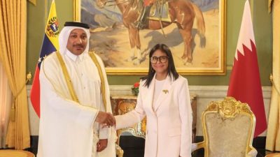 Bolivarcı Venezuela Cumhuriyeti Ge&ccedil;ici Cumhurbaşkanı Delcy Rodriguez, Katar Devleti'nin Bolivarcı