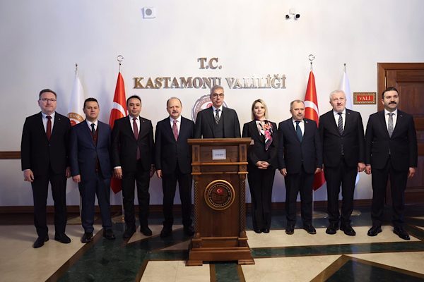 Sağlık Bakanı Prof. Dr.Memişoğlu, Sağlıklı T&uuml;rkiye Y&uuml;zyılı programı kapsamında 27