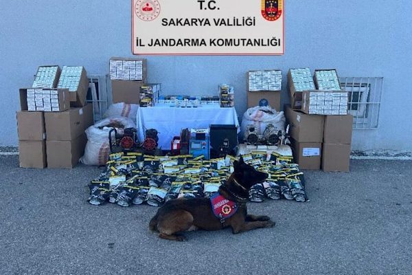Sakarya İl Jandarma Komutanlığı ekipleri, ka&ccedil;ak&ccedil;ılık su&ccedil;larıyla m&uuml;cadele kapsamında Karasu,