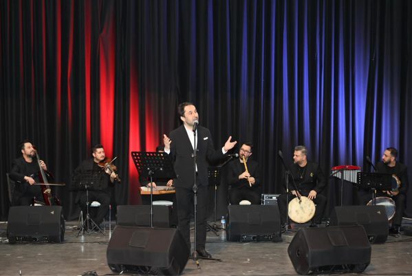 Siirt İl Milli Eğitim M&uuml;d&uuml;rl&uuml;ğ&uuml; Konferans Salonu&rsquo;nda d&uuml;zenlenen programa, Siirt