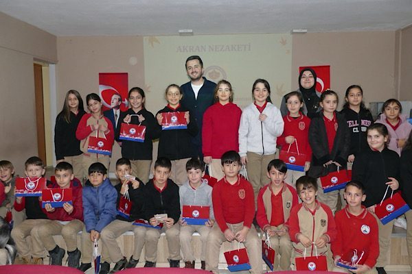 Trabzon B&uuml;y&uuml;kşehir Belediyesi Sosyal Hizmetler Dairesi Başkanlığı koordinesinde y&uuml;r&uuml;t&uuml;len eğitimlerde,
