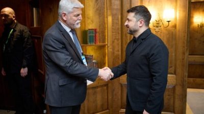 Ukrayna Devlet Başkanı Zelenski, &Ccedil;ek Cumhuriyeti Cumhurbaşkanı Pavel ile yaptığı