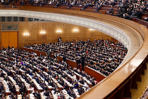 ÇUHM Daimi Komitesi Başkanı Zhao Leji törende bir konuşma yapacak.