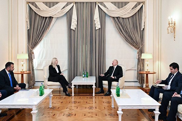 Azerbaycan Cumhurbaşkanlığı’ndan yapılan açıklamaya göre; Cumhurbaşkanı İlham Aliyev’in Zeljka Cvijanoviç