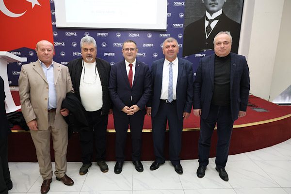 Derince’de Ramazan Bayramı coşkusu, Yenikent Kültür Merkezi’nde düzenlenen geniş kapsamlı