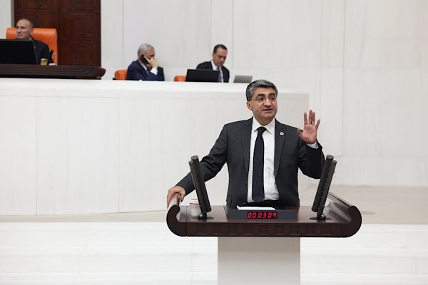 DEVA Partisi Mersin Milletvekili Mehmet Emin Ekmen, haksız yere yeri