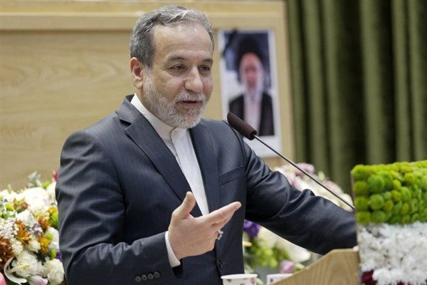 İran Dışişleri Bakanı Seyed Abbas Arakçi, Golestan Sarayı’nın bombalanmasına karşı