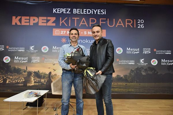 Everest Dağı’na tırmanan ilk Türk olarak tanınan Mahruki, fuar kapsamında
