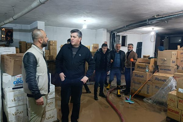 Siirt Valiliği tarafından, il genelinde etkisini sürdüren kuvvetli yağışlar sonucu